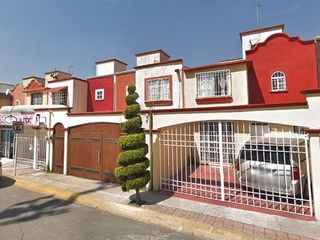 venta de atractiva casa en  Calle Josefa Ortiz De Domínguez , Las Américas, Ecatepec