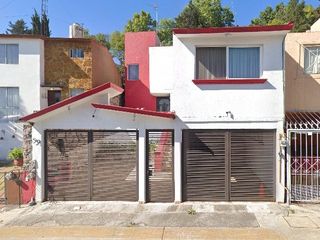 HERMOSA CASA EN VENTA EN LOMAS VERDES 4a SECCIÓN, CALLE APENINOS!! ¡¡EXCELENTE OPORTUNIDAD!!