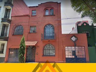 Casa En La Condesa De Remate Bancario A Unos Pasos De Parque España!!
