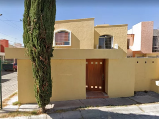 Casa en venta en Querétaro. UN BUEN HOGAR, ¡ ES DONDE TE SIENTES CÓMODO!