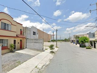 Casa en Col. Santa Lucia, Cadereyta Jiménez, Nuevo León., ¡Compra directa con el Banco, no se aceptan créditos!