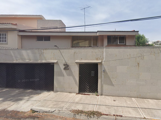 Casa en Naucalpan Col. Frac. Lomas de Tecamachalco Gran Oportunidad de Inversión DI