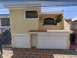 Casas en Venta en Las Águilas, Zapopan, con balcón | LAMUDI