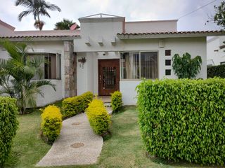 Casa Hermosa en Venta “Lomas de Cocoyoc”