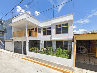Casa en Remate Bancario en El Coyol, Gustavo A. Madero. No créditos.