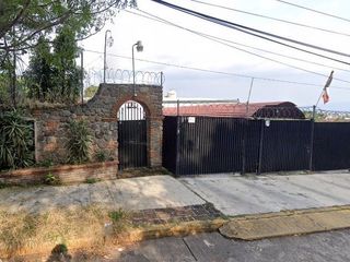 Magnífica casa en venta en Lomas de Atzingo, Cuernavaca a precio inmejorable!