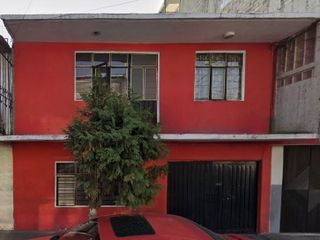 Casa en venta con gran plusvalía de remate dentro de Galeana , 2da Amp San Juan, Ciudad de México