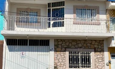 Casa con 3 Recamaras a tan solo 5 minutos de plaza Estadio en Morelia