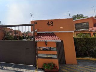 CASAEN VENTA UBICADA EN LA COLONIA AXOTLA