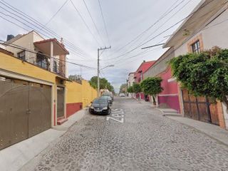 CASA EN VENTA, FRACC. OLIMPO, SAN MIGUEL DE ALLENDE, GUANAJUATO. -CAMT