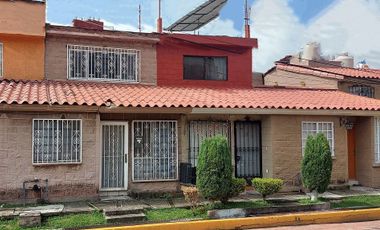 Venta Casa Geo en Lomas de Ahuatlán