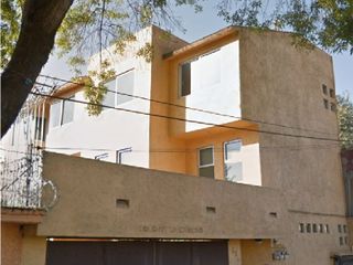 Casa en venta en condominio de 3 casas en Ex Hacienda de San Juan de Dios, Tlalpan en calle de Colegio de la Caridad # 66