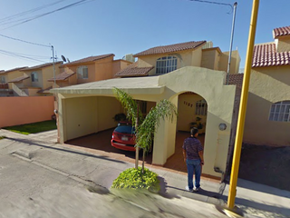 Casa en venta ubicada en Calle Boca de Entrada 1121, Col. San Felipe, Torreon, Coahuila, C.P. 27085