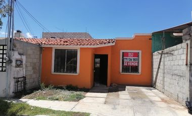 Venta CASA excelente ubicación Colosio en Pachuca, ACEPTO CRÉDITOS