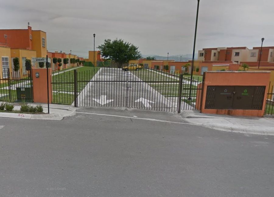 VVV VENTA DE CASA EN CALLE PRIVADA RIO NEGRO CAMPO VERDE TEMIXCO