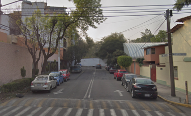 ¡¡Atención Inversionistas!! Venta de Casa en Remate Bancario, Col. San Pedro Apostol, Tlalpan CDMX