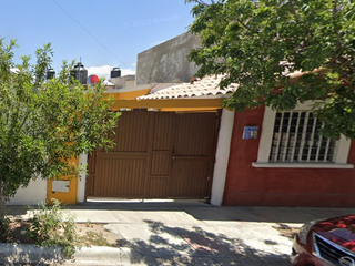 Propiedad en venta ubicada en: Artemisa 875, Cd las Torres 2do Sector, 25110 Saltillo, Coahuila.