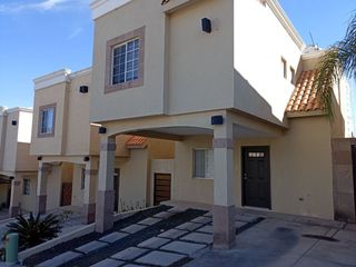 Se Vende Casa En Chihuahua, Hacienda Sofia, Zona Del Reliz