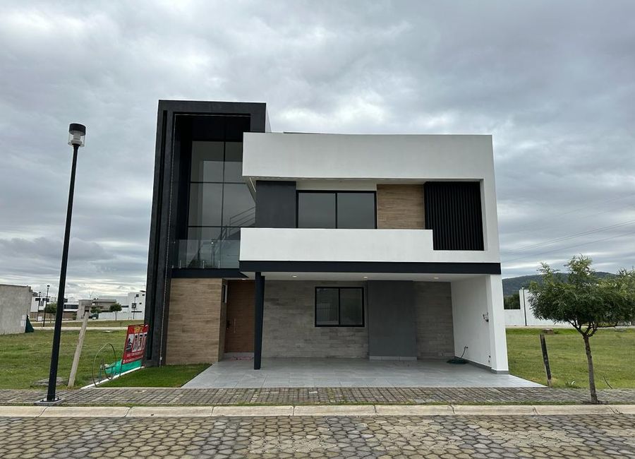 CASA EN VENTA PARQUE CHIAPAS LOMAS DE ANGELÓPOLIS III