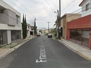 VENTA DE ESTA CASA POR MEDIO DE LA CESIÓN DE DERECHOS EN FRANCISCO DE ORELLANA