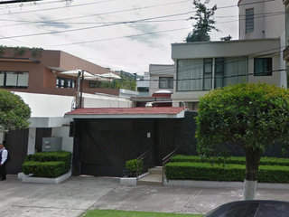 Amplia y Preciosa Casa de 3 Recamaras en Col. Lomas de Chapultepec
