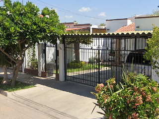 -Casa en Remate Bancario-Cuahutemoc, Los Mochis, Sinaloa.