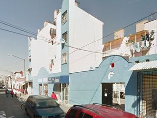 Departamento en Cuauhtemoc Calle Peñon no 78, Eg17-Za-186
