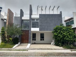 Casa en Renta en Lomas de Angelópolis