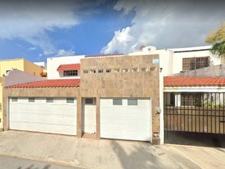 EXCELENTE CASA EN VENTA RIO NIAGARA, ZONA HOTELERA CANCUN QRO.