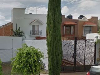 Recuperación Bancaria, casa en Fracc. Colinas del Carmen, León, Gto.