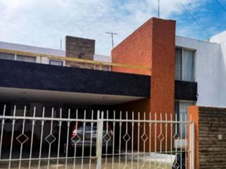 VENTA CASA AMPLIOS ESPACIOS, RESIDENCIAL VICTORIA, ZAPOPAN