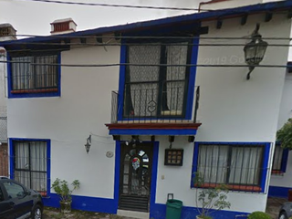 Casa en venta en Col. Rincón colonial, Atizapán de Zaragoza. ¡Compra esta propiedad mediante Cesión de Derechos e incrementa tu patrimonio! ¡Contáctame, te digo cómo hacerlo!