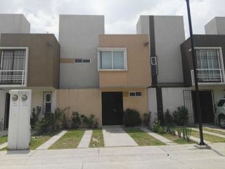 Casa con Jardin en Renta en Toluca las misiones, Fácil Salida Cdmx
