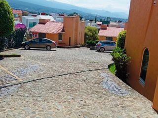 Venta casa en Cuernavaca zona residencial Lomas de Ahuatlán