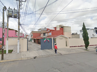 Casa en Venta en Remate, Col. Rincón de San Lorenzo Toluca
