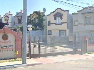 Se vende casa en Santa Fe 3ra sección, Pórtico de San Antonio, Tijuana, B.C.