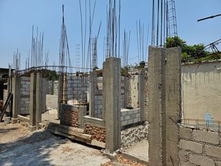 TERRENO  PLANO CON OBRA  Y PROYECTO EN VENTA  ZONA GALERIAS CUERNAVACA