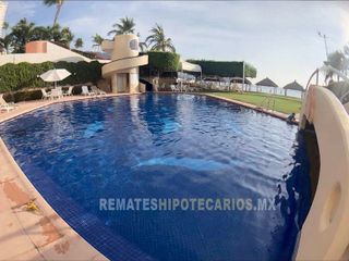 Casa en venta en Acapulco, Fraccionamiento Costa Azul de REMATE BANCARIO