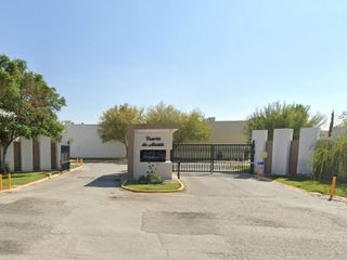 Hermosa y amplia casa en remate en Campiñas de Iberia, Torreón, Coahuila!