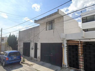 Casa en Recuperacion Bancaria por Las Palmas Puebla - AC93