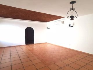 Casa muy amplia en venta en Oaxaca de Juárez en 590,000 pesos