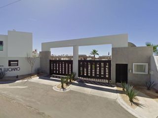 Hermosa y Amplia Casa en Privada San Luciano, El Tezal, BSC