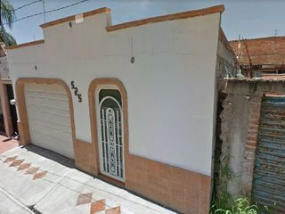 VENTA DE CASA EN  COLONIA: CENTRO ALCALDÍA/MPIO: CELAYA   C.P: 38000