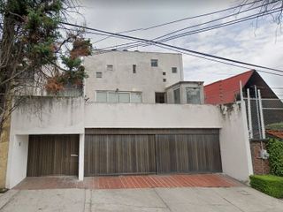 Casa en venta en Fraccionamiento Lomas de Tecamachalco, Naucalpan. BV10-DI