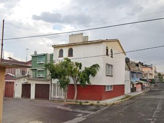 Casa en Col. Jardines de Aragón, Ecatepec, Estado de México., ¡Compra directa con el Banco, no se aceptan créditos!
