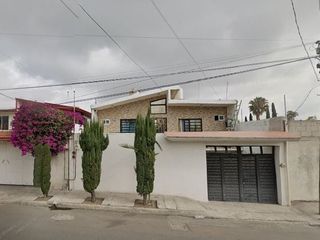 Casa en Venta de Recuperación Bancaria en Privada 63 D Oriente, Loma Linda, Puebla.
