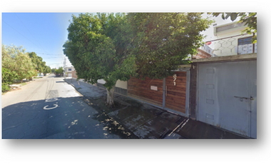 VENTA DE CASA EN: CLAVELES 871 JARDINES DE CALIFORNIA TORREON COAHUILA CP. 27240