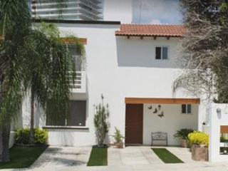 Se vende excelente casa Residencial Centro Sur, Avenida Fray Luis de León, Centro Sur, Santiago de Querétaro, Querétaro, México