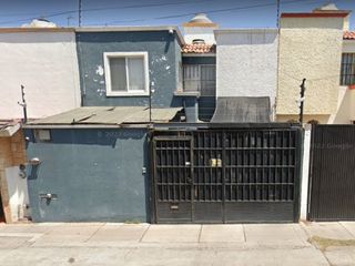 Casa en venta con gran plusvalía de remate dentro de C. Misioneros 295, 76903 Candiles, Querétaro