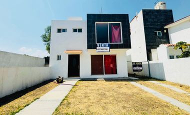 casa en venta en san juan del rio queretaro  EN FRACC.  3 HAB Y 3 BAÑOS